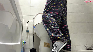 The Daily Toilet Season 3 Episode 10: Nasty Morning