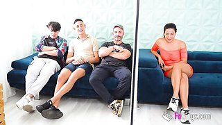 Smiling missy - foreplay clip - FaKings