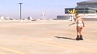 Mindys Huge Tits Are on Full Display in Tampa