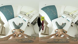 Stunning Fit Asian Ass Pump