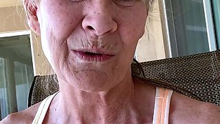 Amateur porn Gives Us Some Foot Fetish Aurora