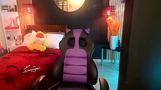 Brunette Solo Webcam Masturbation
