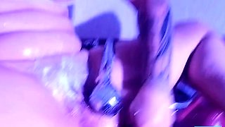 Rich British BBW preps her vagina for steamy sex session.