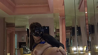 I masturbate during a hot video call with my stepson and insert a 22cm black dildo into my pussy.