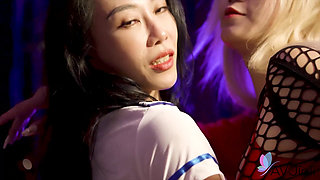 Li Zhiyan Gets Fucked at the Halloween Sex Party Dressed as Harley Quinn