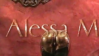 Miss Alessa Milano My Pee Is Your Pleasure