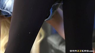 Friend Zone Bone With Justin Hunt, Zoe Clark - Brazzers
