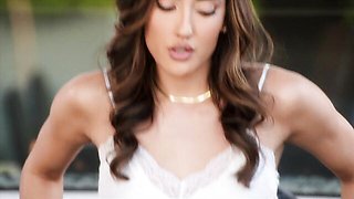 Blacked.Com featuring Chloe Amour and Isiah Maxwell's hardcore clip