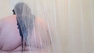 Ebony girl showers her big ass amp masturbating