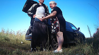 My Girlfriend Holds My Dick While I Pee and Then Gives Me a Blowjob in Outdoor