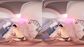 Brunette Loves Anal