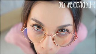 Japanese Schoolgirl Gave A Blowjob Student