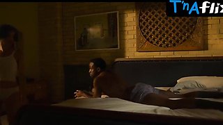 Zoe Kravitz Booty, Bra-stuffers Gig in Kimi