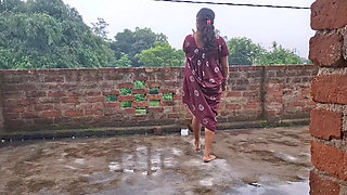 Desi Neha Bhabhi First Time Sex