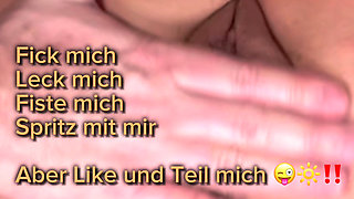 Deep Fisting Hot MILF