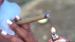 Big ass petite ebony MILF strips outdoor