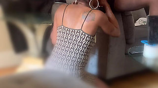 Pretty Pregnant Chick Sucked My Dick While Her Boyfriend Waited on Her