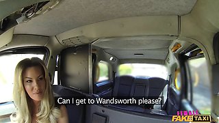 Lady faux taxi - tattooed dude gives driver a facial cumshot for a fare