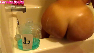 Splish Splash Big Booty Bath Thick Latina Camgirl Carmita Bonita