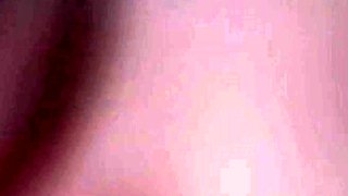 Italian slut get two loads of cum after shagging two guys li