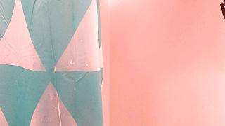 Playing with my pussy