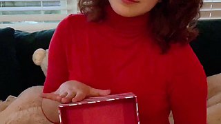 Webcam fun mature brunette with toys cum on cam