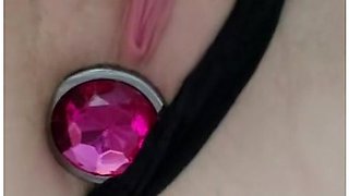 A Teacher With A Plug In Her Ass Cuming, Spasming Pussy