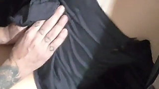 Go Right Before My Husband Arrives!! Married Gives a Quickie in the Garage!