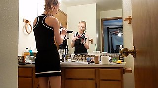 Tasty amateur blonde babe masturbating on web cam