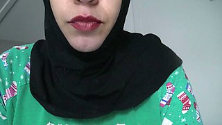 Big Tits Egyptian Cuckold Arab Wife in London