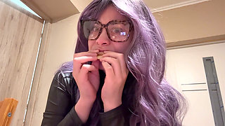 Come Along with Me, Let's Eat Together and Have a Chat.