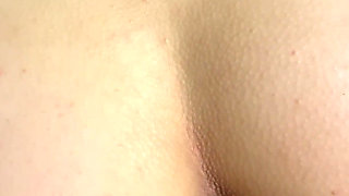 Lexy Haris’ Kitchen Counter Quickie