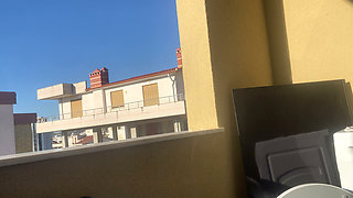 Roommate was masturbating her hairy pussy on the washing machine at the balcony, seduce me and I fucked her
