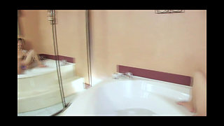 Young Horny Thai Girl Fingering Wet Tight Puussy