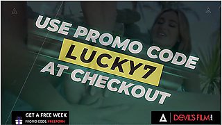 Perfect Blonde Swinger Ella Reese Gets Her Pussy Banged By Her Neighbor