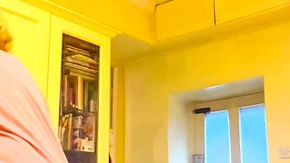 Sexy hottie Anetta Keys enjoys a solo toy masturbation