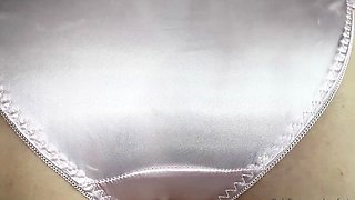 AMATEUR SOLO FEMALE MASTURBATION
