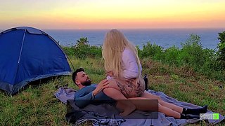 Risky Sex Real Amateur Couple Fucking At Camp