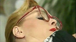 Teacher Seduces Hot Scoolgirl
