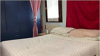 Moglie Infedele Bruna Tradisce Il Marito E Scopa Duro Con Il Ragazzo Dei Traslochi-dialoghi Italiano
