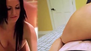 Trained MILF with a hot body is taking a fat cock