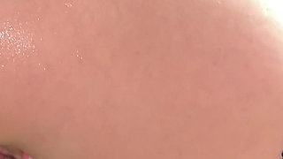 British MILF Squirting on Camera