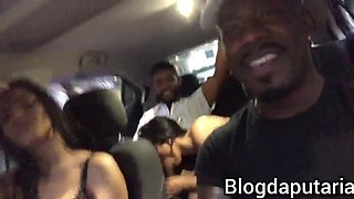 Amateur Couple Fucks in Car - Blowjob & Anal Sex with Black Cock