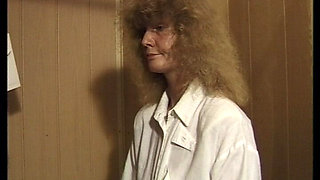 Watch How This German Lady Get Ready for the Night