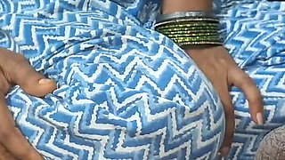 Indian Desi Couple Quick Blowjob Cum in Mouth