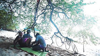 Plastic mantrap's threesome sex