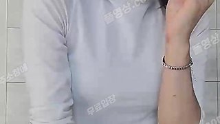 6134 상황극 많이 하는 가면녀 소희 소히짱 스타킹 찢고 딜도자위 1 Korea 텔레 UUB892