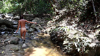 Hot Couple Fucking in the Jungle - Outdoor Sex