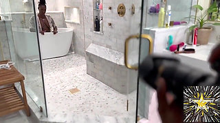 Sultry Soak: Giana's Naughty Bath Tease
