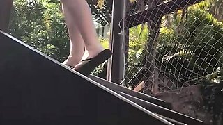 Hot wifey Thay Ksada fuckin' with the water delivery fellow